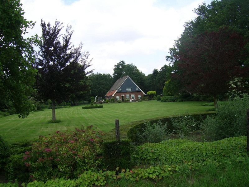 Hengelosestraat 750 foto 26-6-2012.jpg
