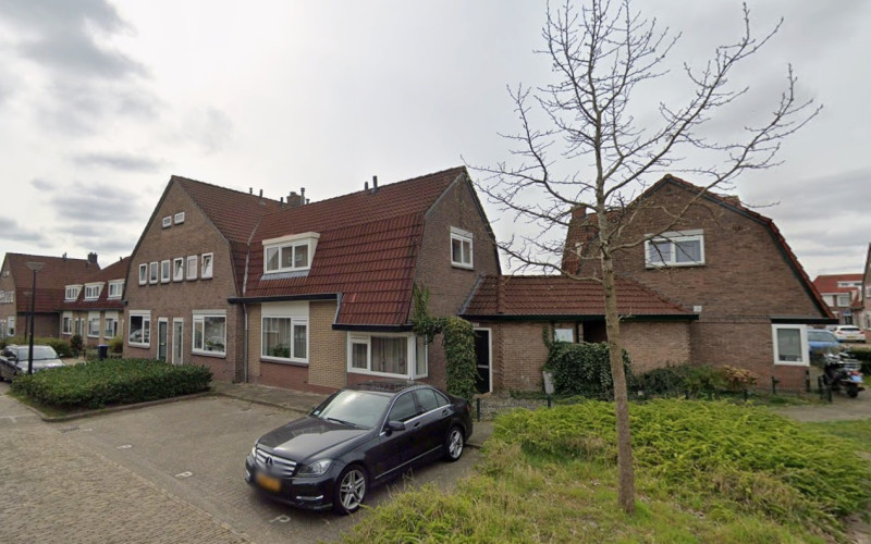 Hoevinkstraat 13-15-17 woningen bouwjaar 1928 foto 2022.jpg