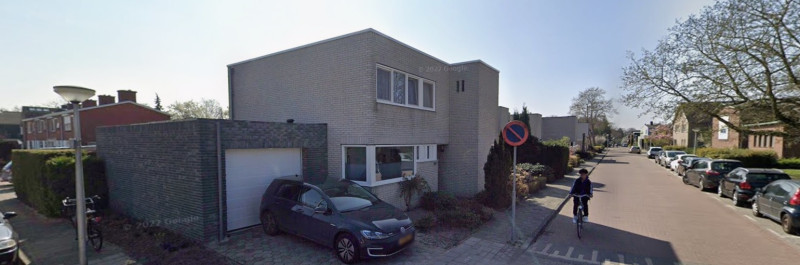 Hofstedeweg 176-184 vanaf hoek Schoolbosweg woningen foto 2022.jpg