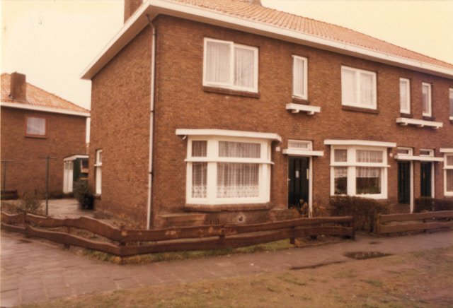 Hòfteweg 24 woning foto 1977.jpeg