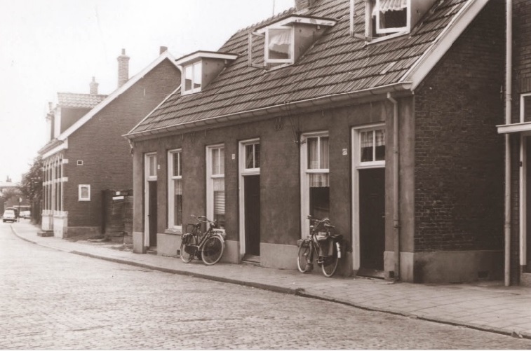 Hoge Bothofstraat 53-55-57 woningen 1967.jpg