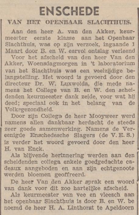 A. van den Akker keurmeester 1e kl. Openbaar slachthuis Enschede krantenbericht Twentsche courant 8-3-1939.jpg