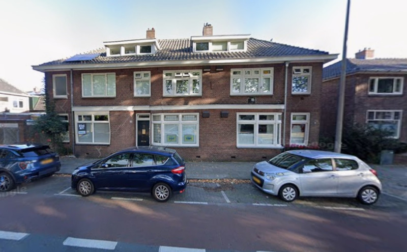 Hogelandsingel 134-136-138 woningen bouwjaar 1930 foto 2025.jpg