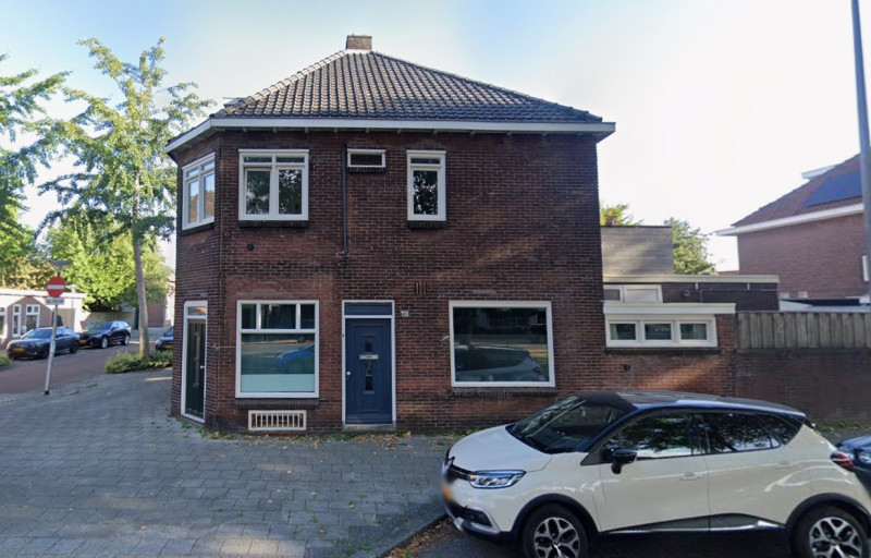 hogelandsingel 140 hoek Hoogstraat woning bouwjaar 1929 foto 2025.jpg