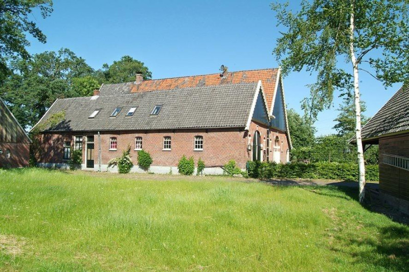 Holzikweg 10-12 Erve Holzik.jpg