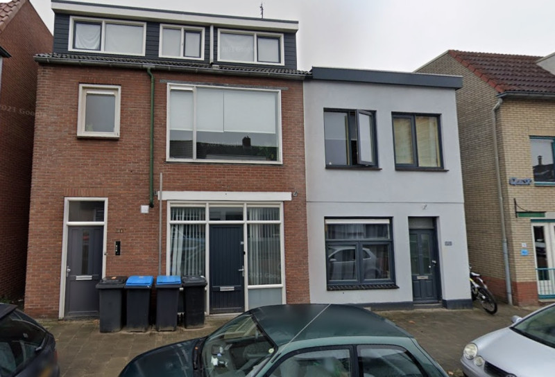 Hoogstraat 18-20 woningen bouwjaar 1906-1907 foto 2021.jpg
