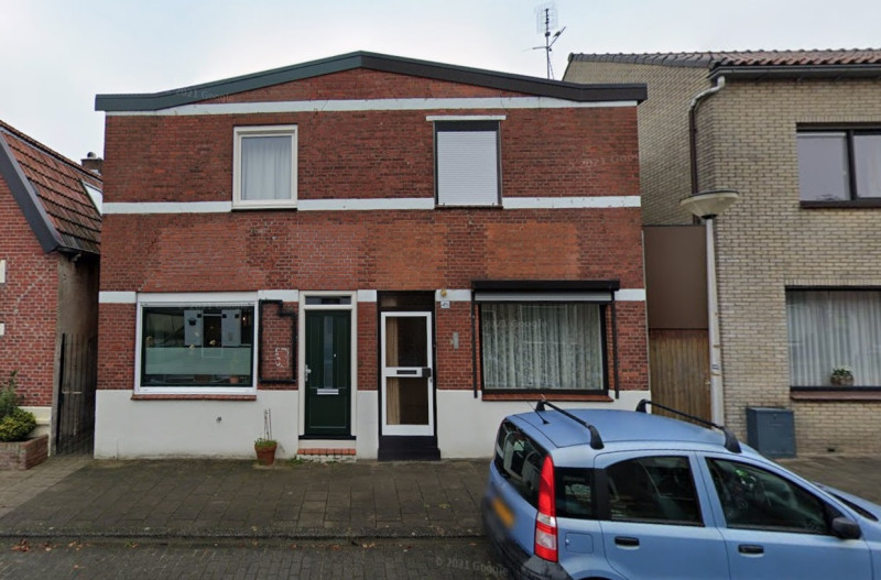 Hoogstraat 43-45 Twee-onder-één-kap woning bouwjaar 1904 foto 2021.jpg