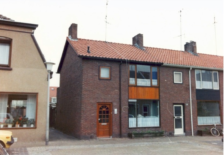 Hoogstraat 60 woning foto 1980.jpg