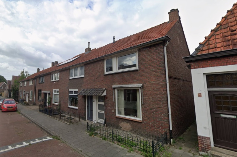 Hyacintstraat 35-37-39-41 woningen bouwjaar 1937 foto 2025.jpg