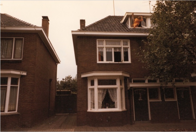 Irisstraat 11 woningen foto 1980.jpg