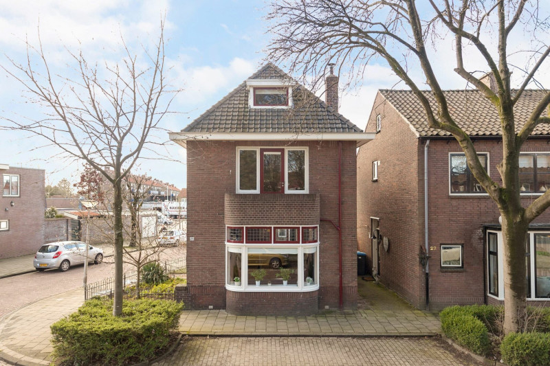 Irisstraat 25 hoek Narcisstraat.jpg