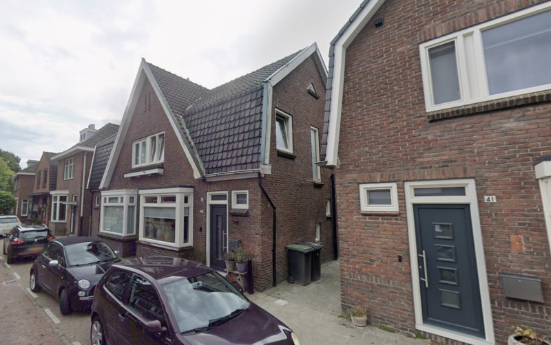 Irisstraat 37-39 woningen bouwjaar 1938 foto 2025.jpg