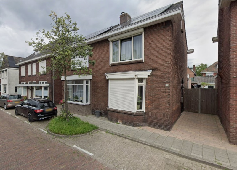 Irisstraat 44-46 woningen bouwjaar 1934 foto 2025.jpg