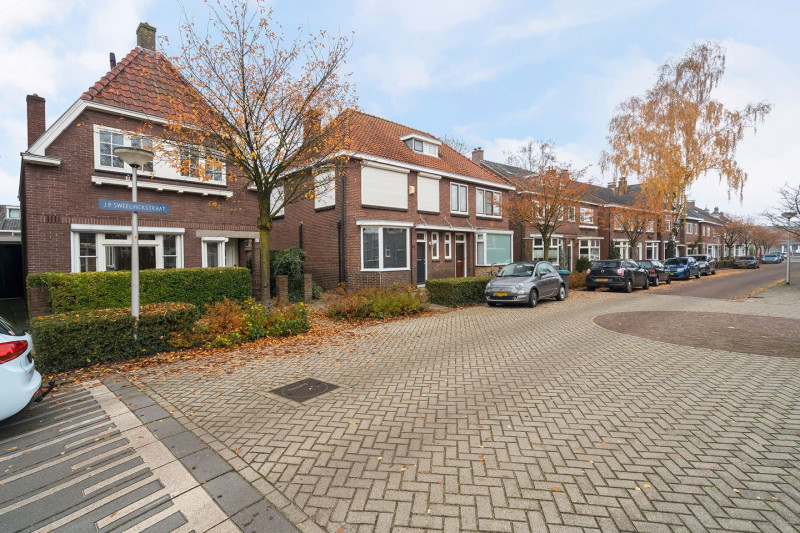 J.P. Sweelinckstraat 40-42-44.jpg