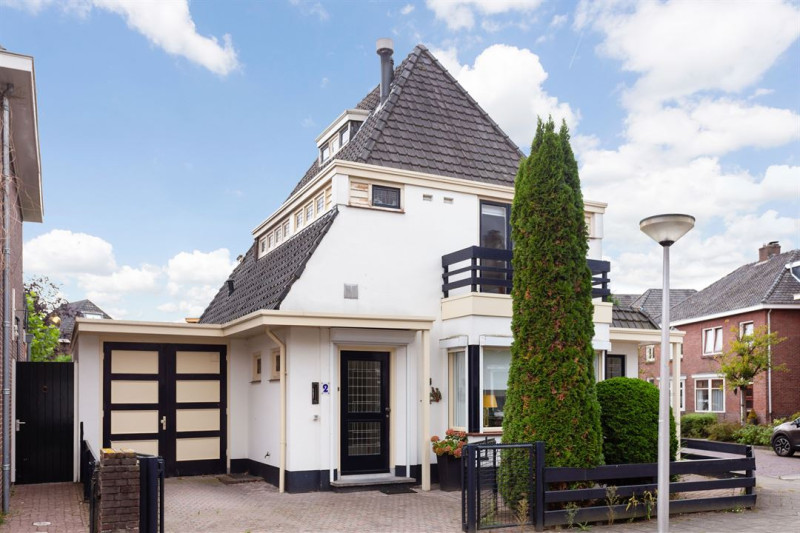 Jacob Obrechtstraat 2.jpg