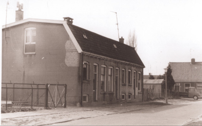 Jacobastraat 37-47 woningen foto 1967.jpeg