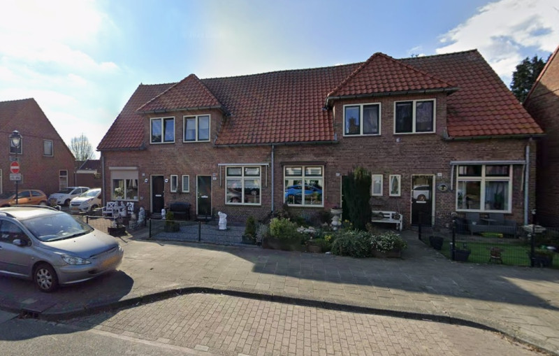 Janninksweg 43-45-47-49 hoek Snelspoelstraat woningn bouwjaar 1922 foto 2022.jpg