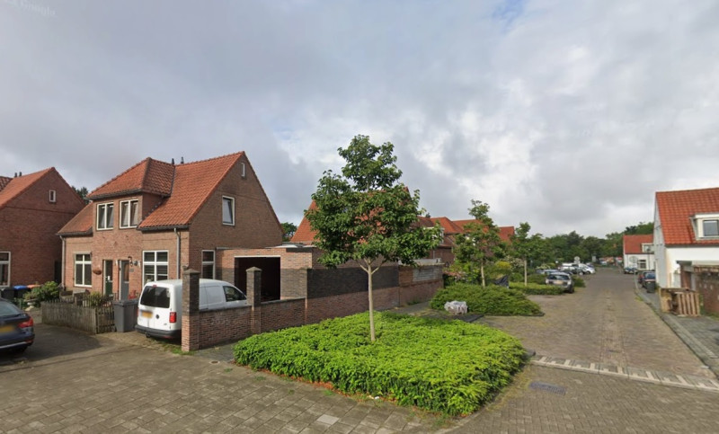 Janninksweg 75-77 heoek Sterkerstraat woningen bouwjaar 1922 foto 2025.jpg