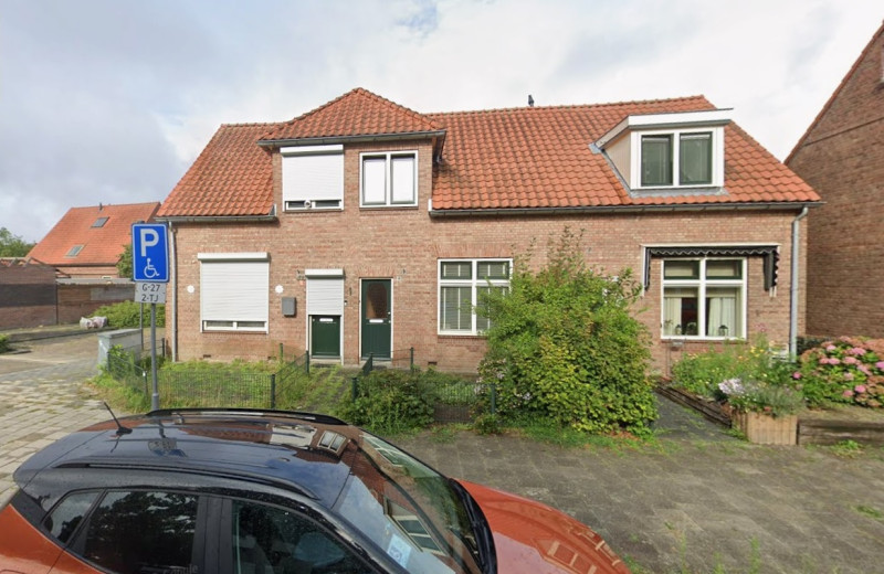 Janninksweg 79-81-83 hoek Sterkerstraat woningen bouwjaar 1919 foto 2025.jpg