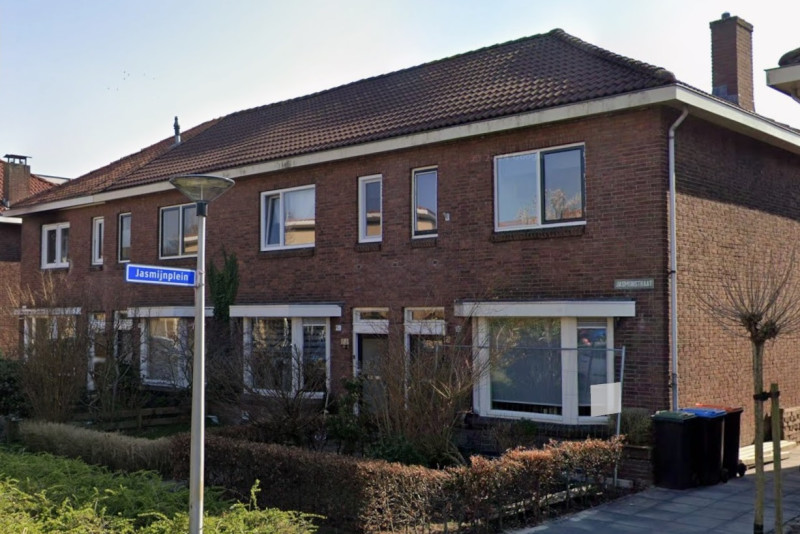 Jasmijnstraat 50-52-54-56 woningen bouwjaar 1930 foto 2022.jpg