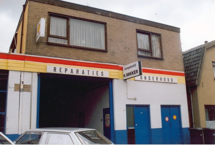 Javastraat 20 Garagebedrijf H. Bakker.jpg