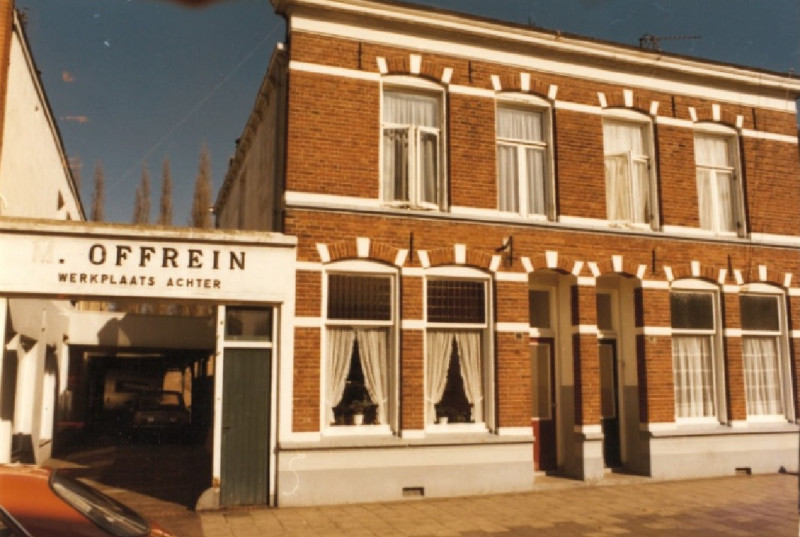 Javastraat 33-35-37 Offrein werkplaats 1977.jpg