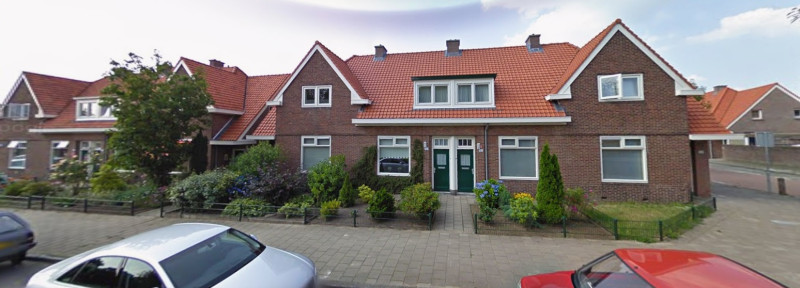 Javastraat 143-145-147-149 hoek Soerabaiastraat woningen bouwjaar 1930 foto 2009.jpg