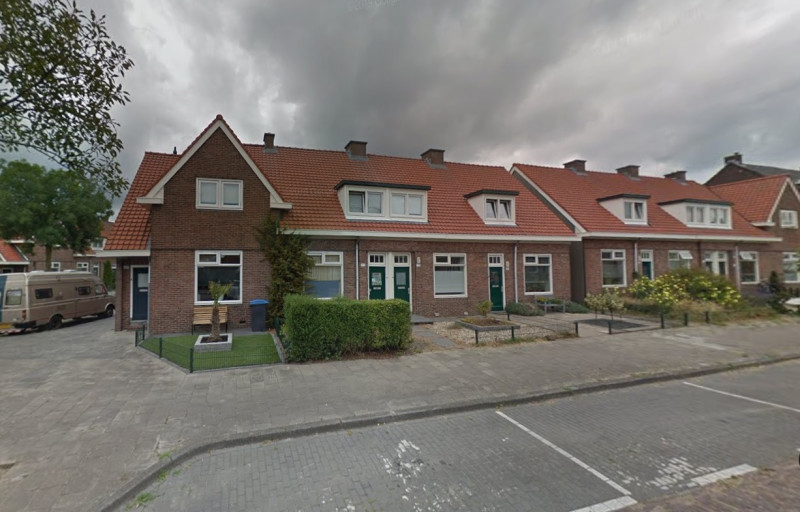 Javastraat 151-153-155-157 hoek Sorabaiastraat woningen bouwjaar 1930 foto 2018.jpg