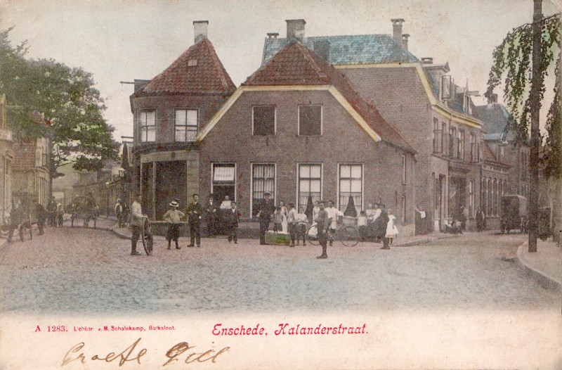 Kalanderstraat 12 slagerij H. van Enck later pand slagerij Prenger.jpg