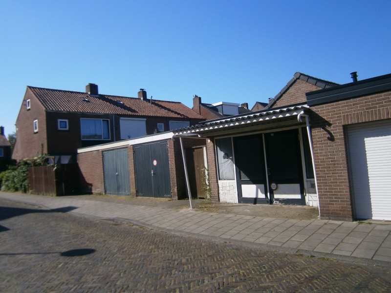 Kastanjestraat 46 vroeger groentehal 4-6-2015.JPG