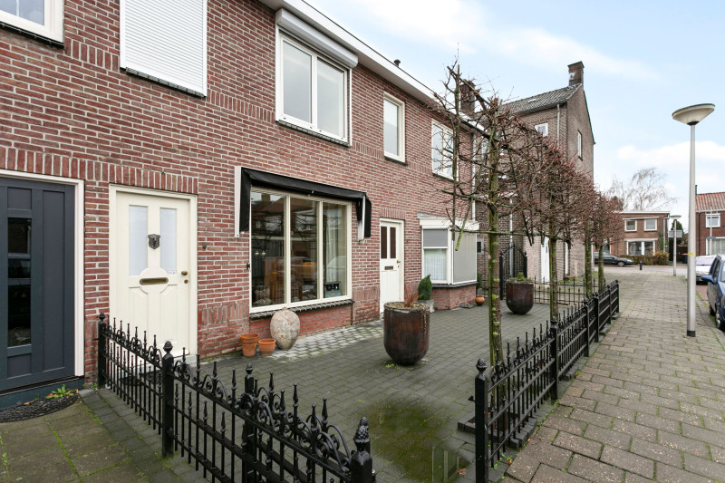 Kastanjestraat 55-57..jpg