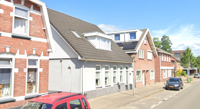 Kerkstraat 61-63 Glanerbrug juli 2022.jpg