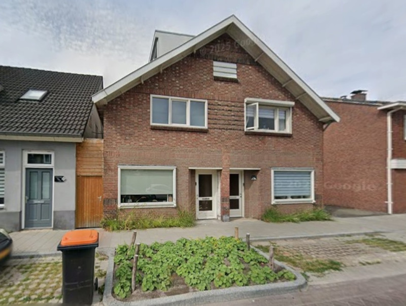 Kerkstraat 65-67 Glanerbrug dubbelpand bouwjaar 1929 foto 2025.jpg