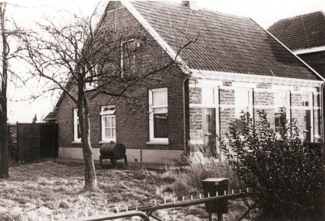 Knalhutteweg 33 boerderijwoning.jpeg