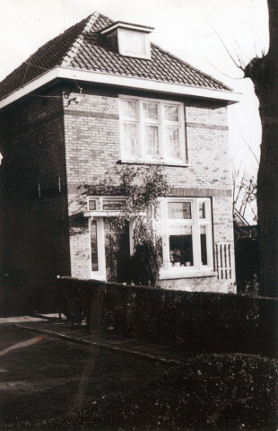 Knalhutteweg 37 voorzijde  woning.jpeg