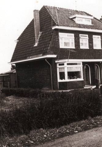 Knalhutteweg 53 woning zijaanzicht.jpeg