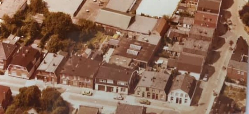 Kneedweg 77-85 hoek Gronausevoetpad.jpg