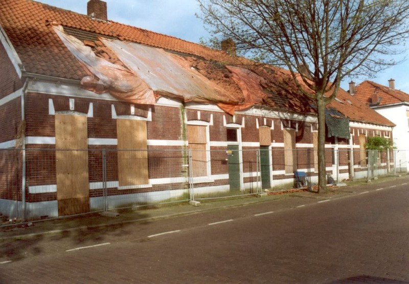 kottendijk 25-35 afgebroken na vuurwerkramp.jpg