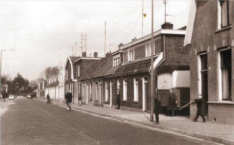 Kottendijk 140-162 woningen 1967.jpg