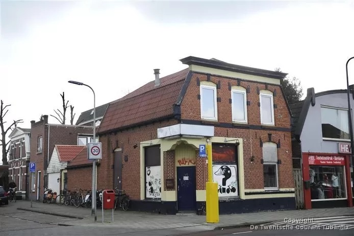 Kuipersdijk 99 hoek Javastraat seksclub 99.jpg