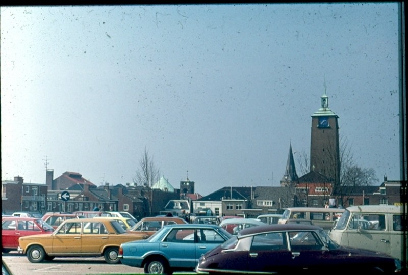 Markt op de Boulevard 1945 te Enschede (7).jpg
