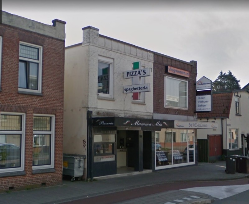 Kuipersdijk 125-127 Pizzeria Mamma Mia en pand vastgoedbeheer Vlug Wonebn.jpg