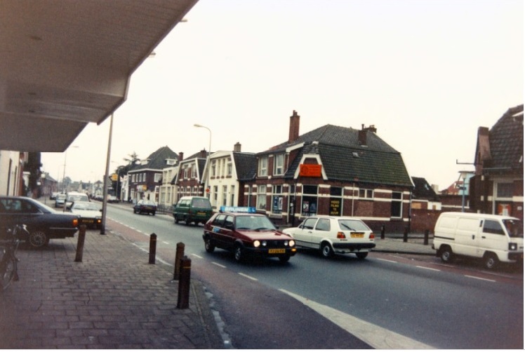 Kuipersdijk 148-154 hoek Bankastraat omstreeks 1992.jpg