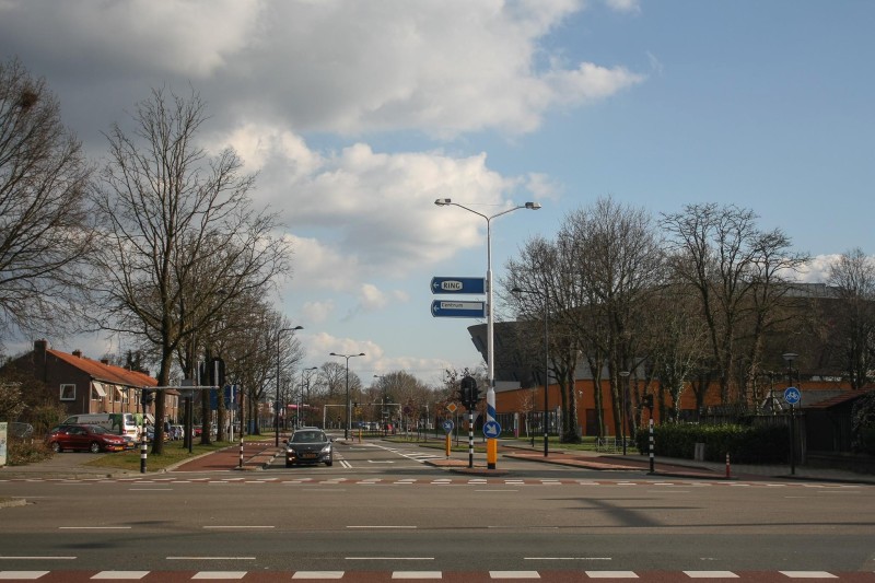 kuipersdijk 246-250 vanaf Getfertsingel Varviksingel rechts gebouwen Scholingsboulevard 2015.jpg
