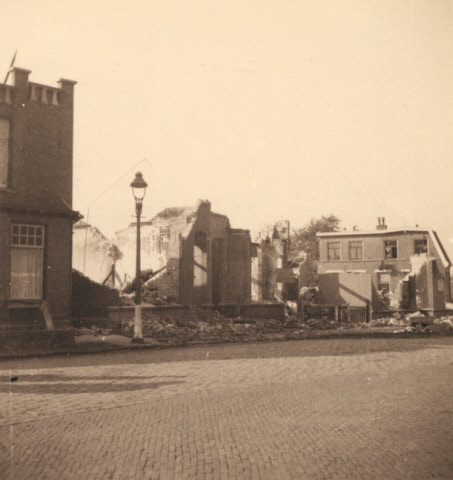 Kuipersdijk bombardement 22-2-1944.jpeg