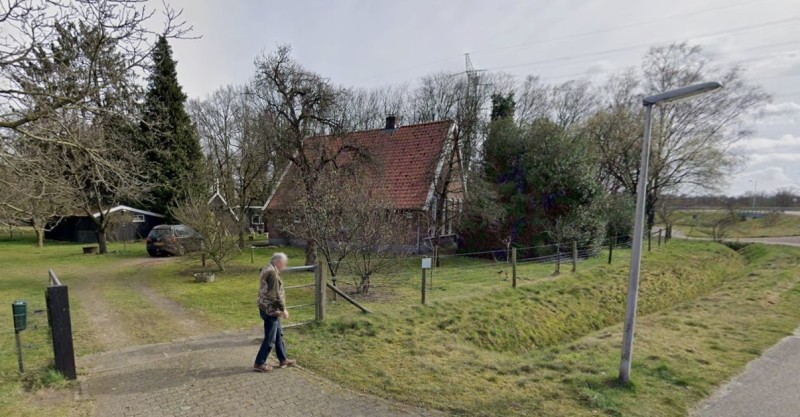 Kuipersdijk 419 boerderijwoning bouwjaar 1905 foto 2022.jpg