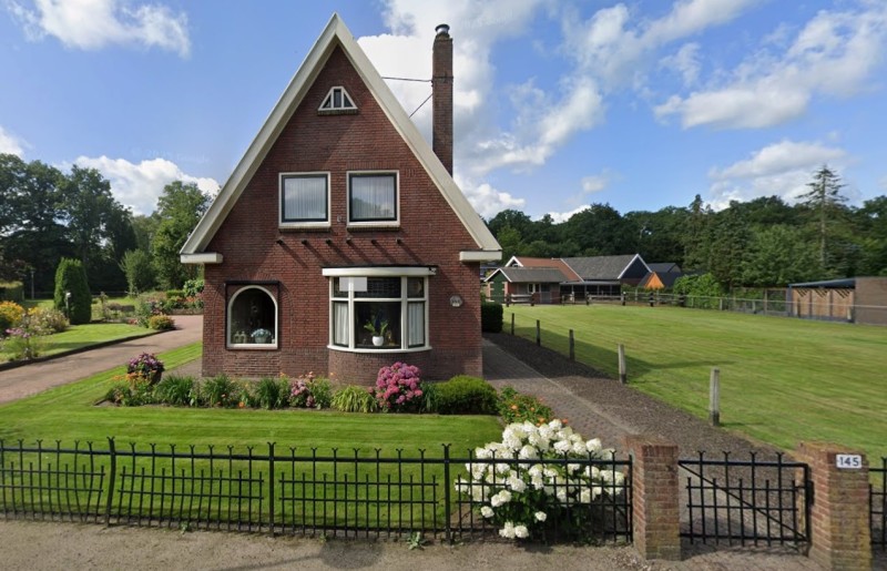Kwinkelerweg 145 woning bouwjaar 1931 foto aug. 2015.jpg