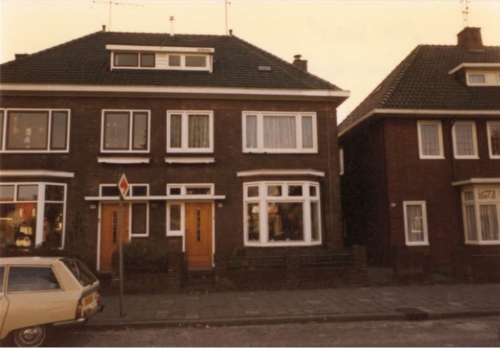 Laaressingel 64 woningen. Bouwjaar 1930, foto 1980.jpg