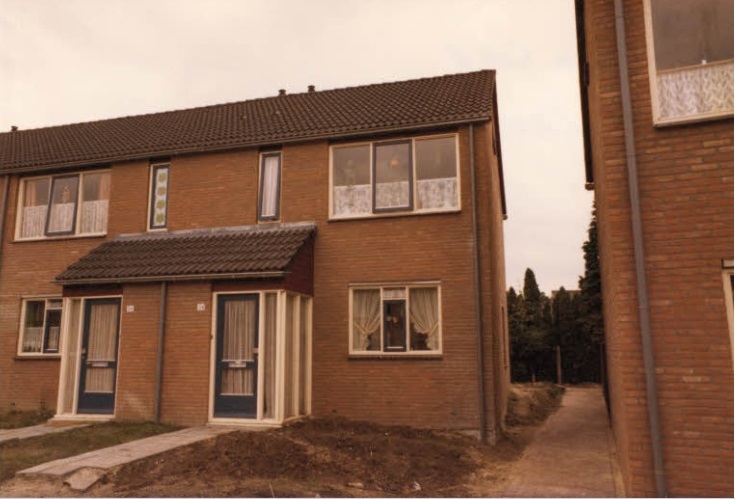 Laaresstraat 34-36 woningen  foto 1980.jpg
