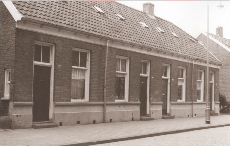 Lage Bothofstraat 136-142 woningen 1967.jpg